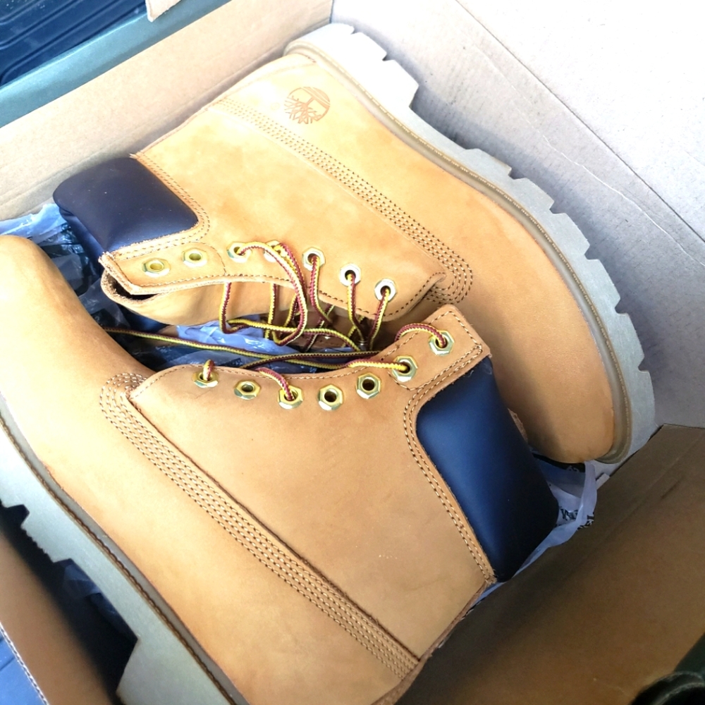 Men's timberland wheat boot